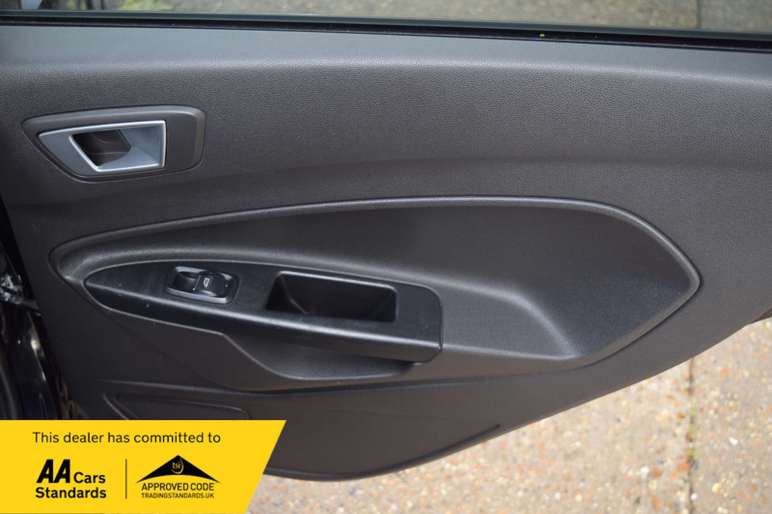 Used Ford Fiesta 2014 for sale - 76449804: Photo 33