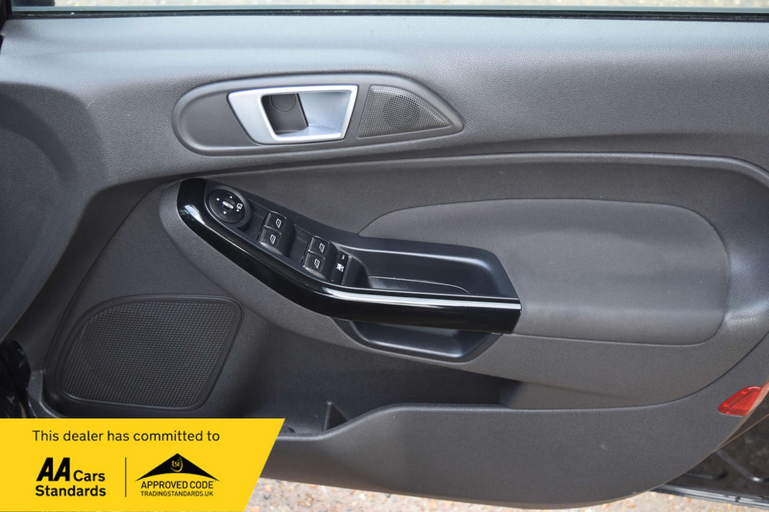 Used Ford Fiesta 2014 for sale - 76449804: Photo 34