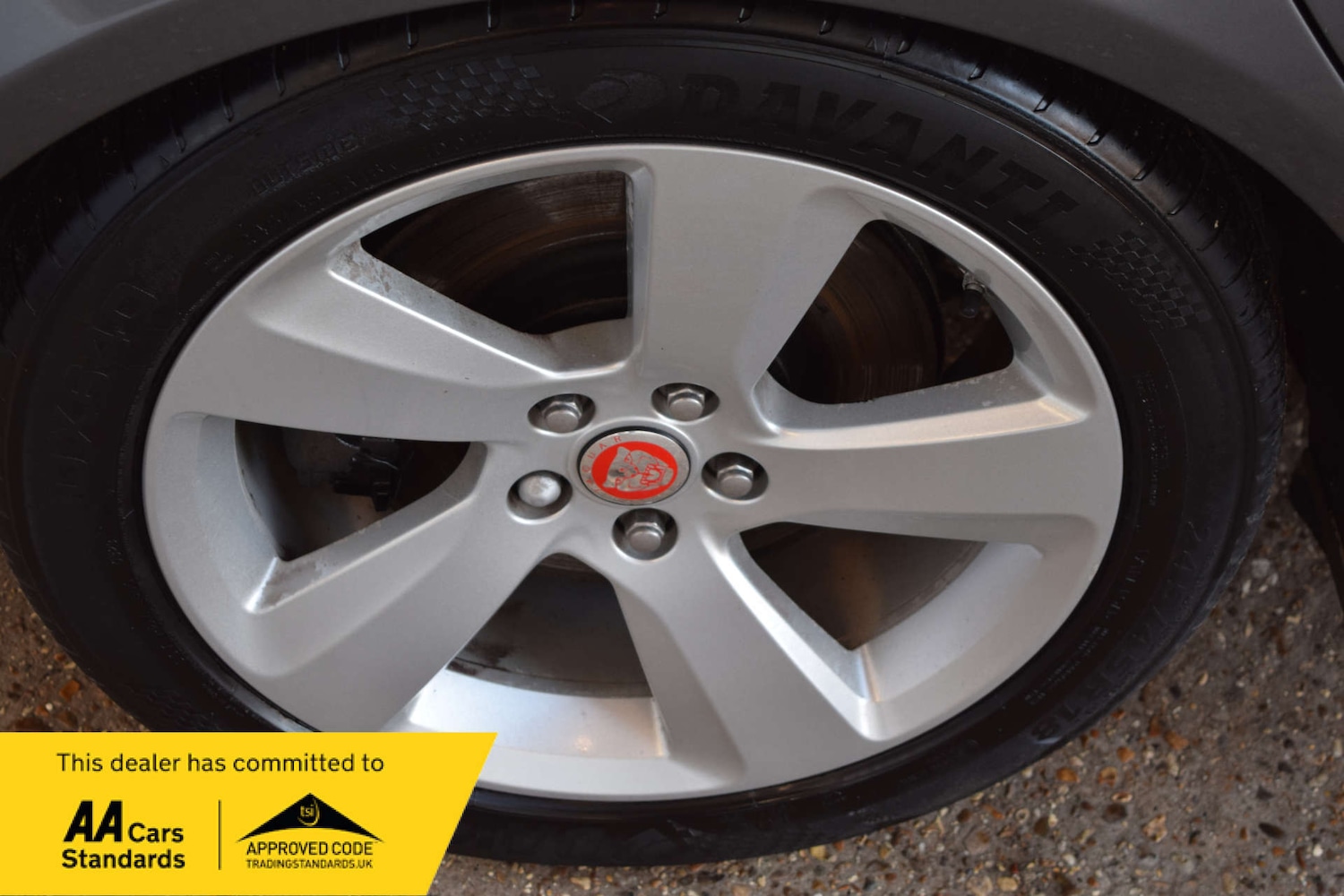 Used Jaguar XF 2015 for sale - 77312206: Photo 18