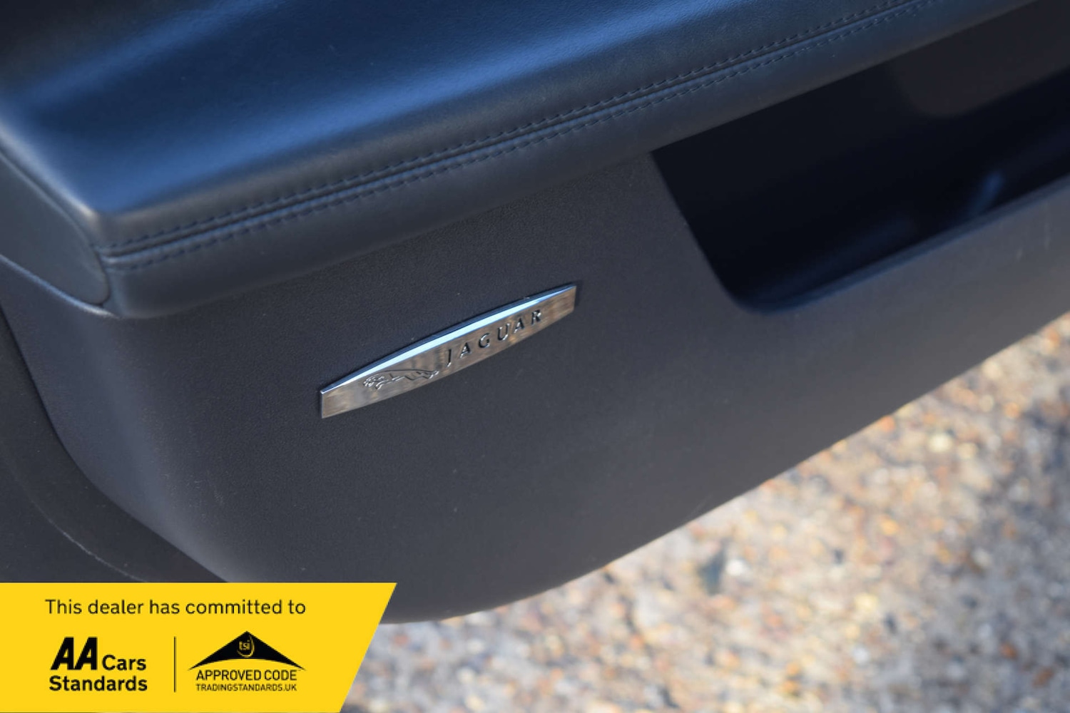 Used Jaguar XF 2015 for sale - 77312206: Photo 32