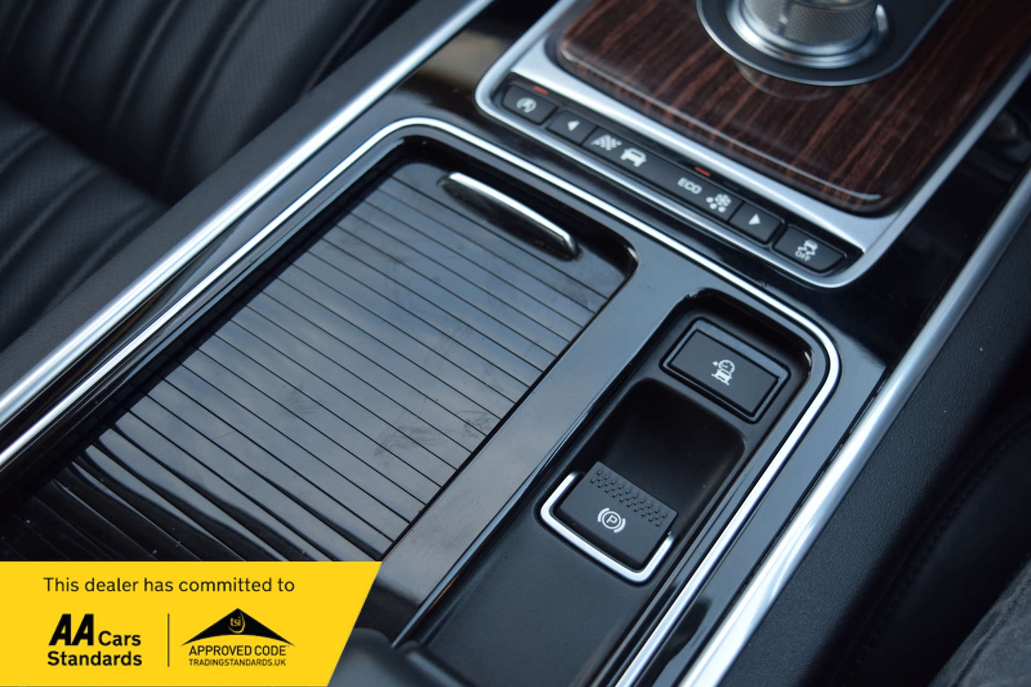 Used Jaguar XF 2015 for sale - 77312206: Photo 59