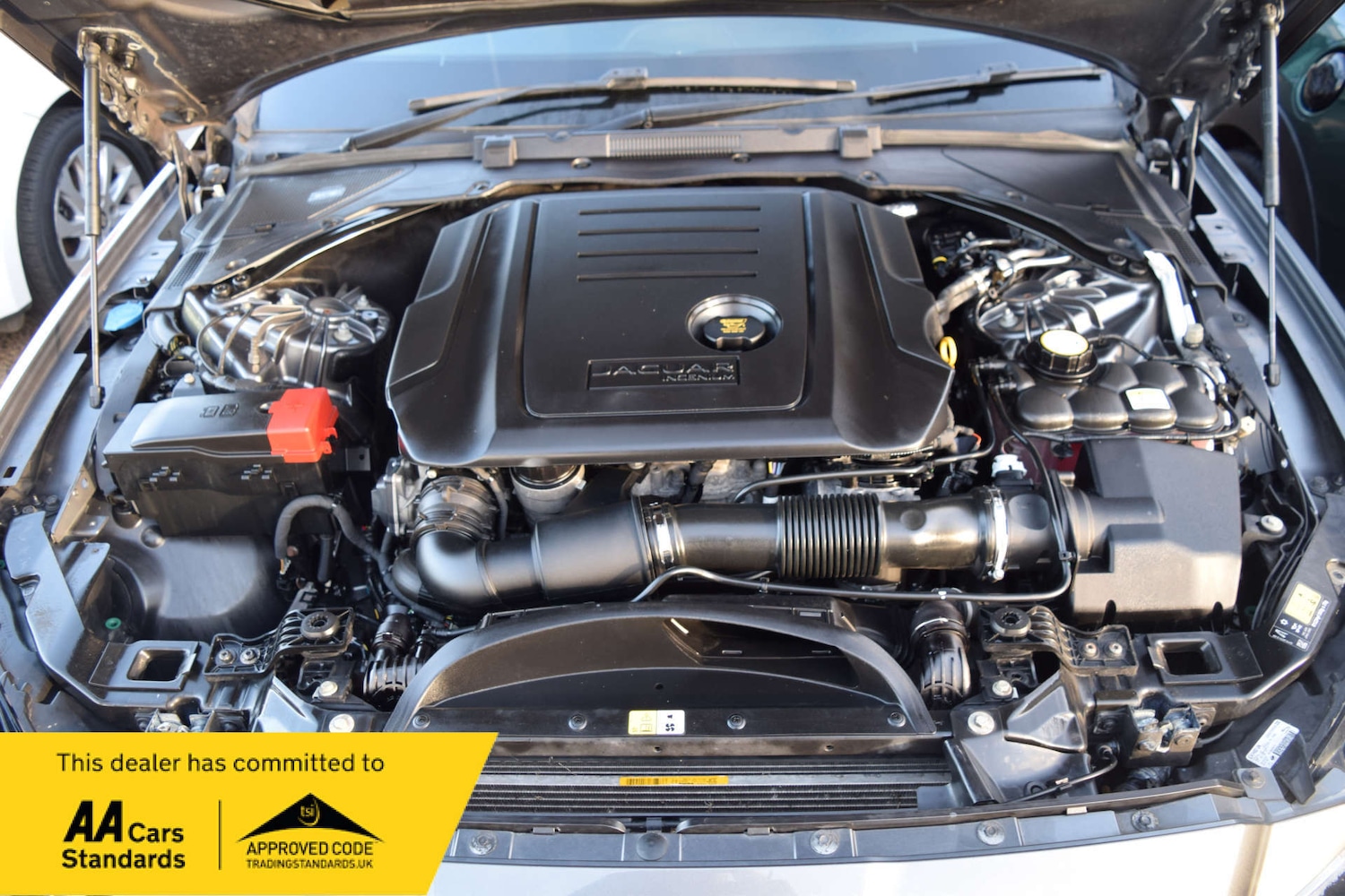 Used Jaguar XF 2015 for sale - 77312206: Photo 64