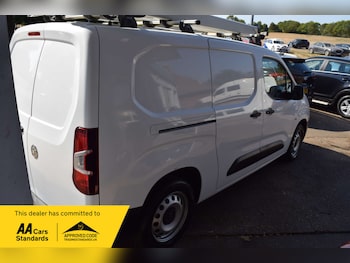 Used Vauxhall Combo 2019 for sale - 79517036: Photo