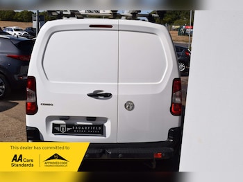 Used Vauxhall Combo 2019 for sale - 79517036: Photo