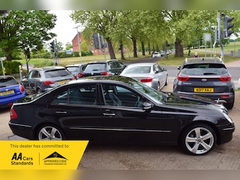 Used Mercedes-Benz E Class 2008 for sale - 78510760: Photo