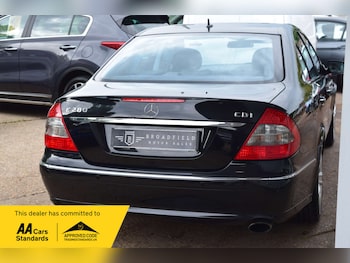 Used Mercedes-Benz E Class 2008 for sale - 78510760: Photo