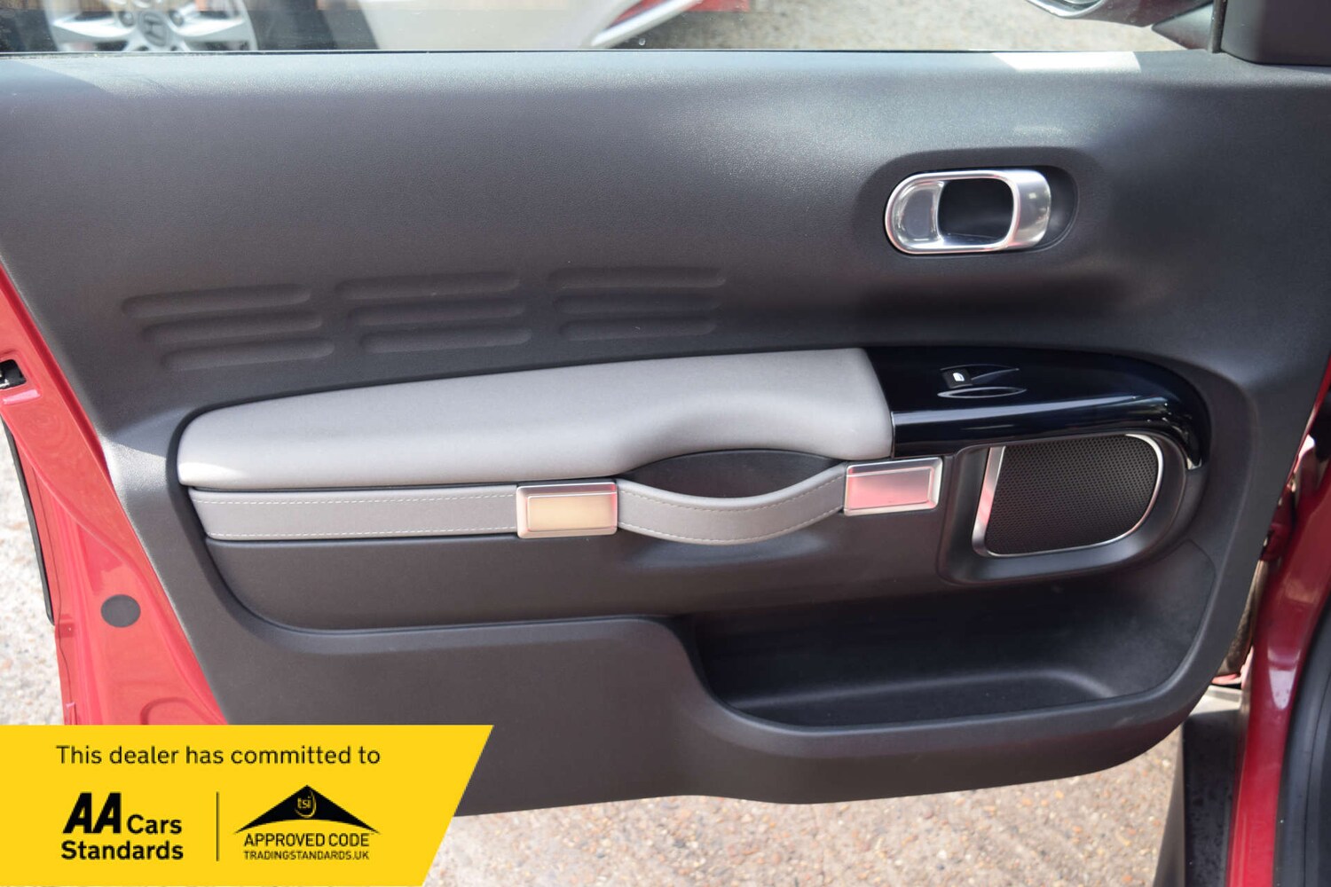 Used Citroen C4 Cactus 2017 for sale - 76363586: Photo 31