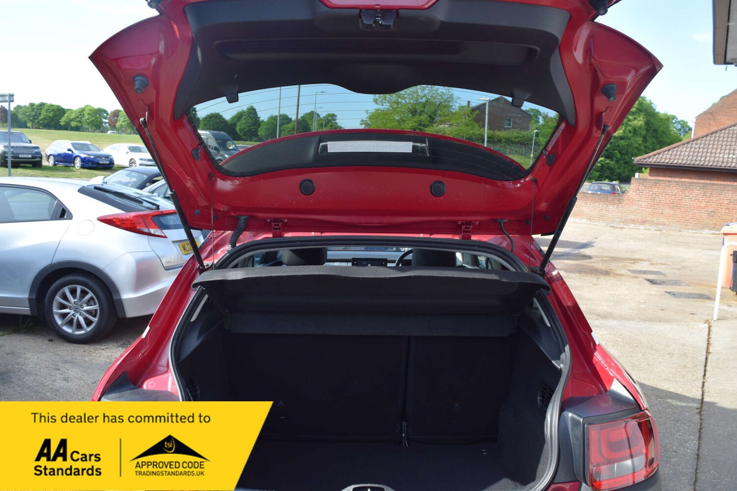 Used Citroen C4 Cactus 2017 for sale - 76363586: Photo 35