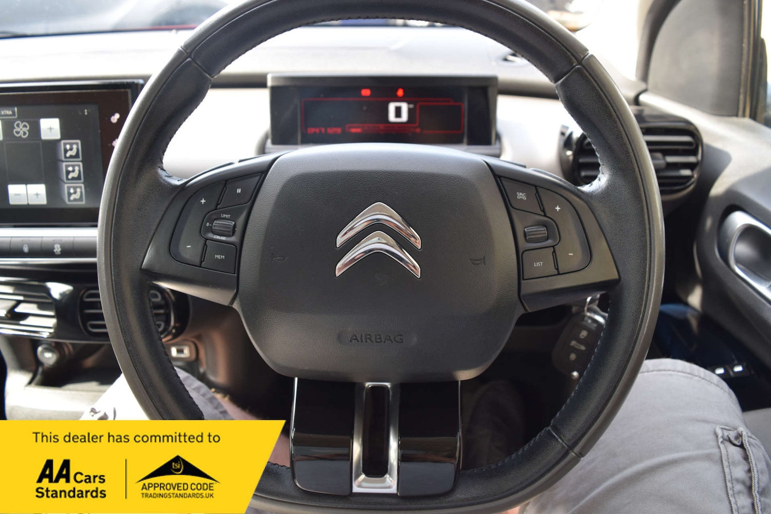 Used Citroen C4 Cactus 2017 for sale - 76363586: Photo 44