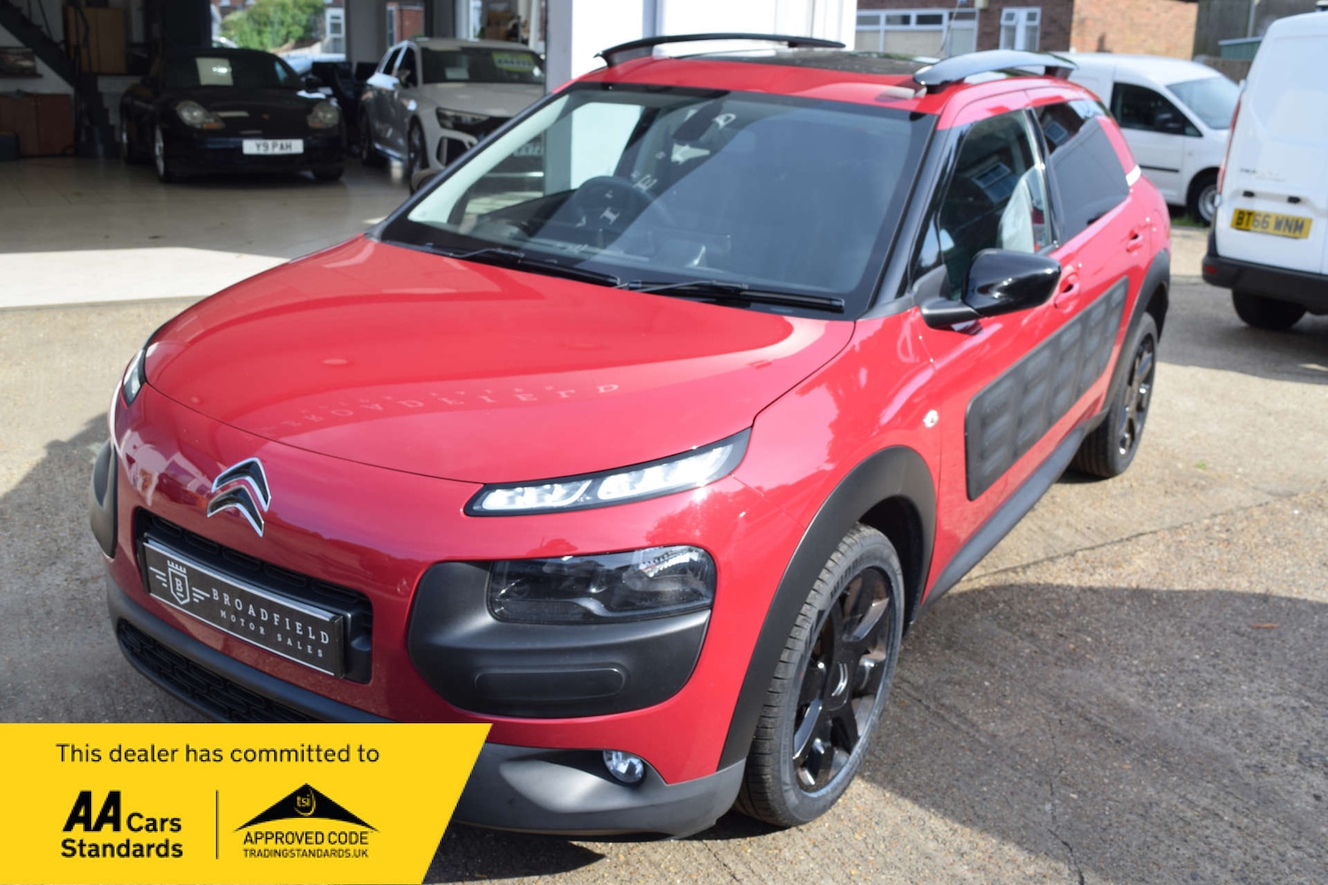 Used Citroen C4 Cactus 2017 for sale - 76363586: Photo 7