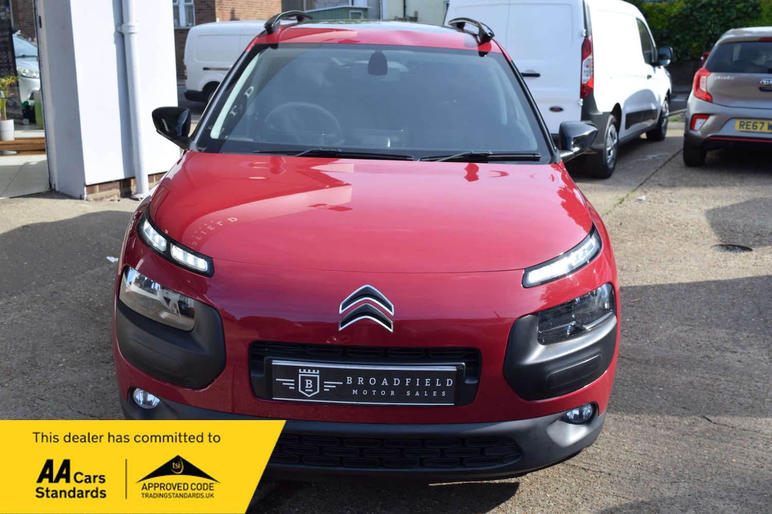 Used Citroen C4 Cactus 2017 for sale - 76363586: Photo 8
