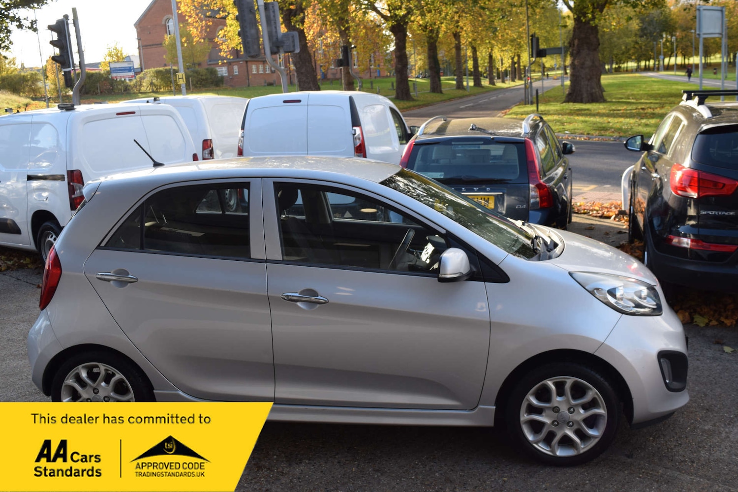 Used Kia Picanto 2011 for sale - 76600752: Photo 2