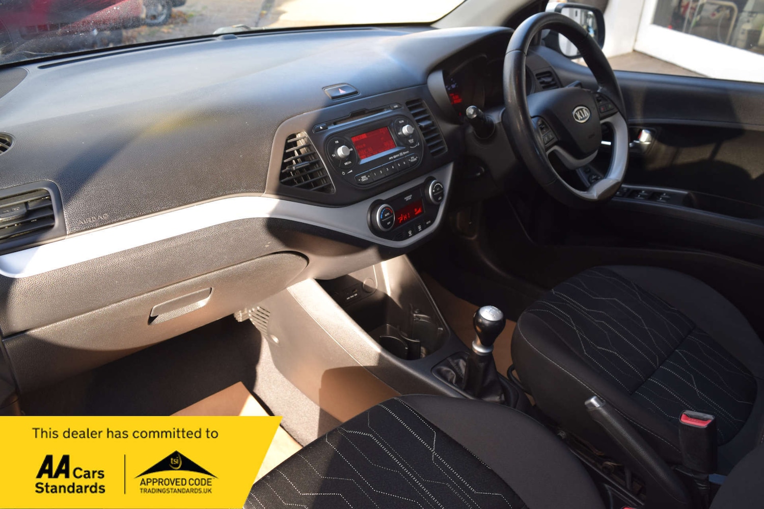 Used Kia Picanto 2011 for sale - 76600752: Photo 28