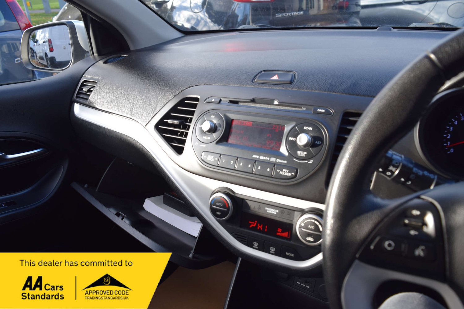 Used Kia Picanto 2011 for sale - 76600752: Photo 56