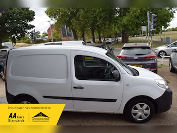 Used Nissan NV250 2020 for sale - 76058299: Photo