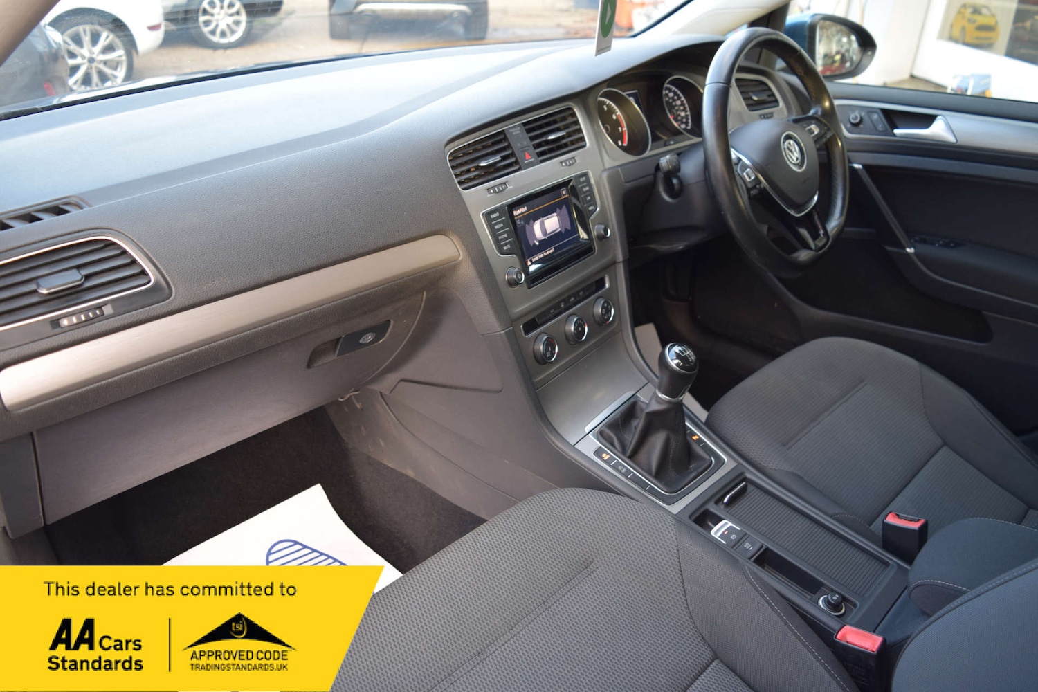 Used Volkswagen Golf 2014 for sale - 77047467: Photo 25