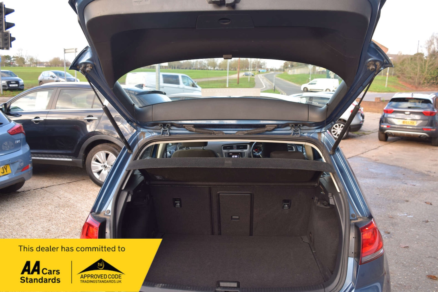 Used Volkswagen Golf 2014 for sale - 77047467: Photo 31