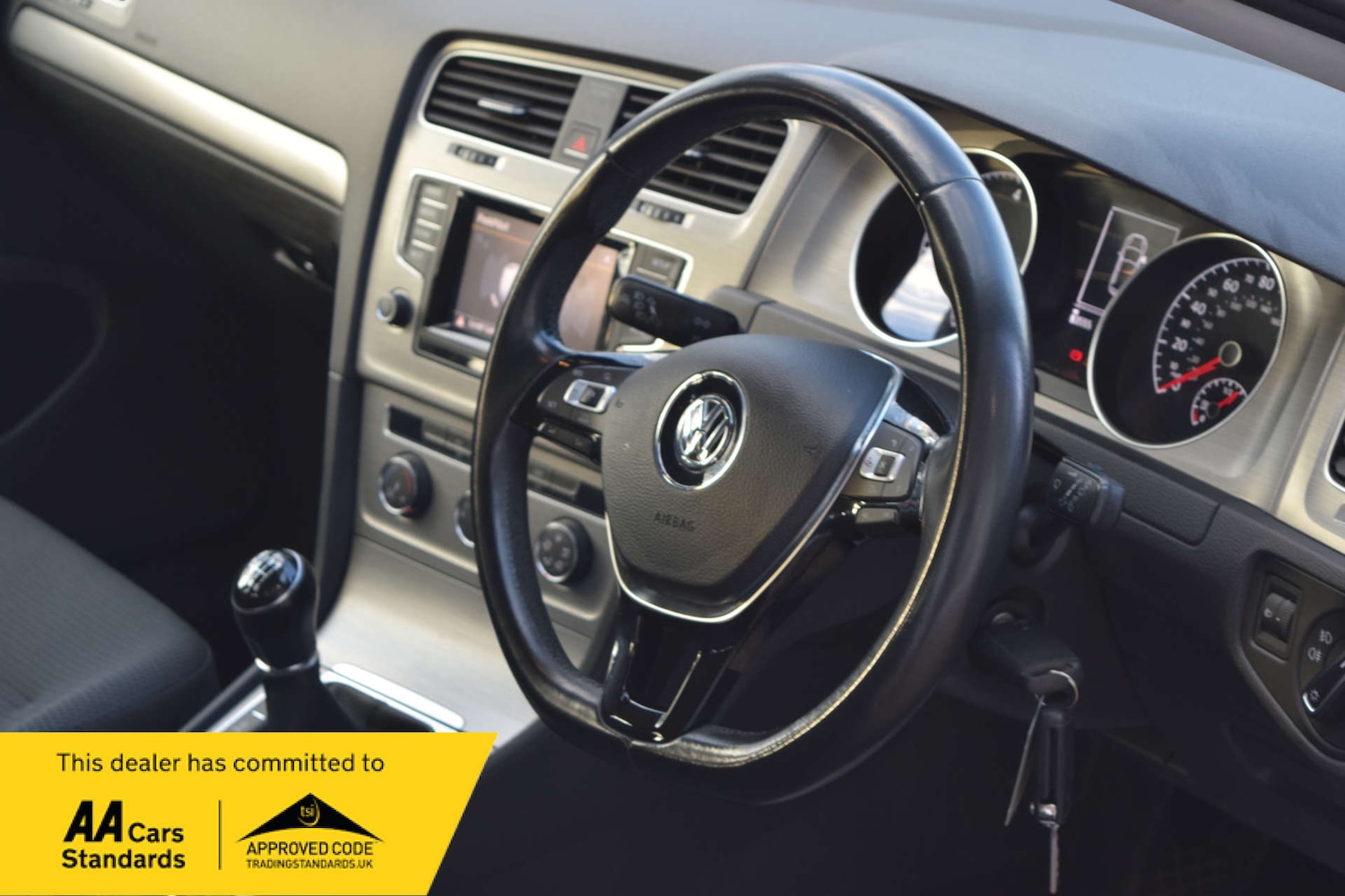 Used Volkswagen Golf 2014 for sale - 77047467: Photo 35