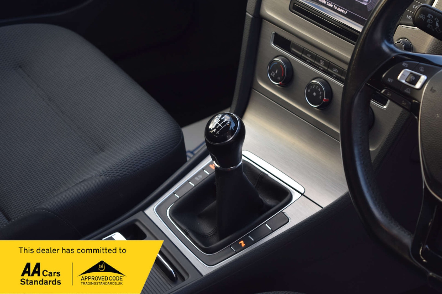 Used Volkswagen Golf 2014 for sale - 77047467: Photo 38