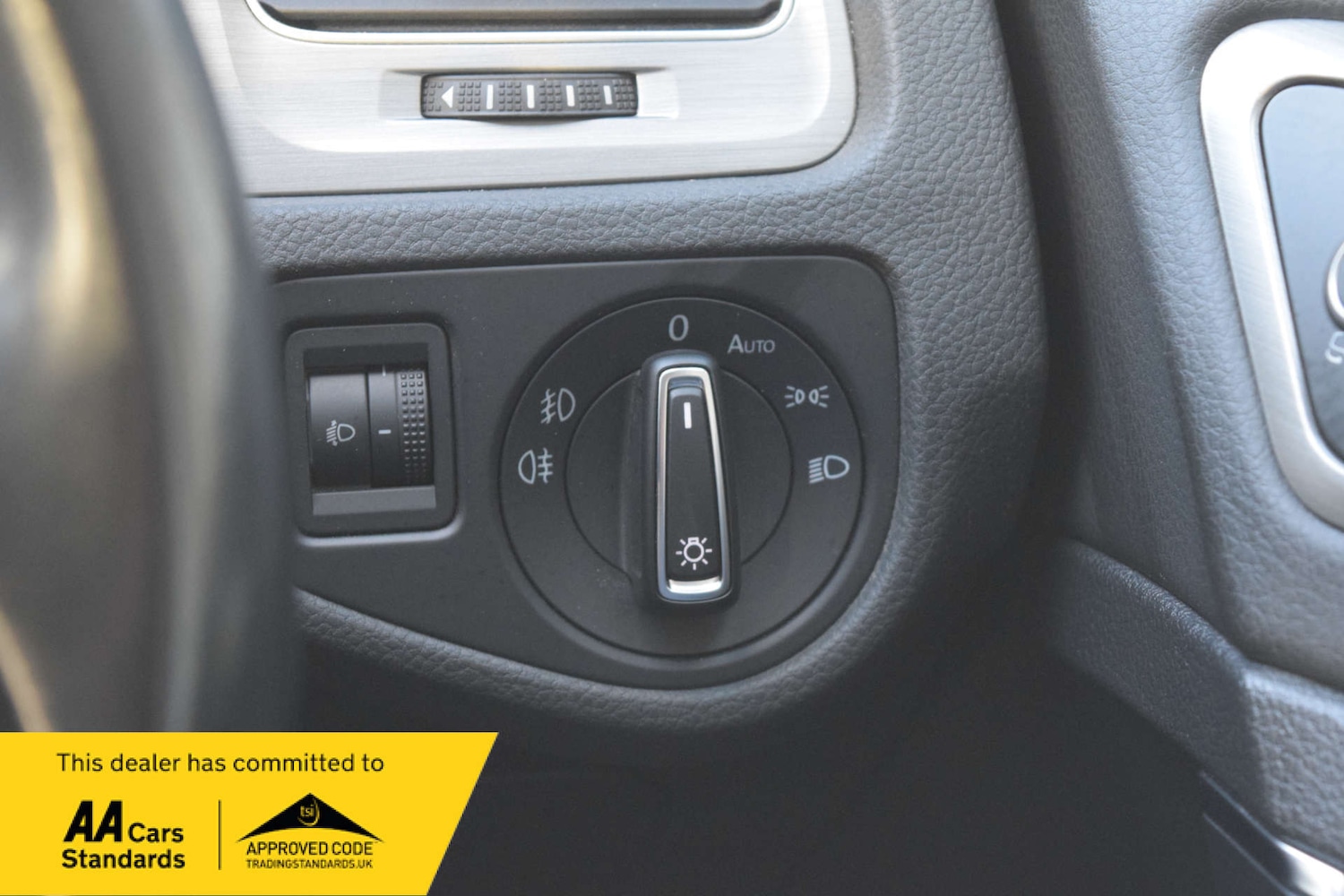 Used Volkswagen Golf 2014 for sale - 77047467: Photo 44