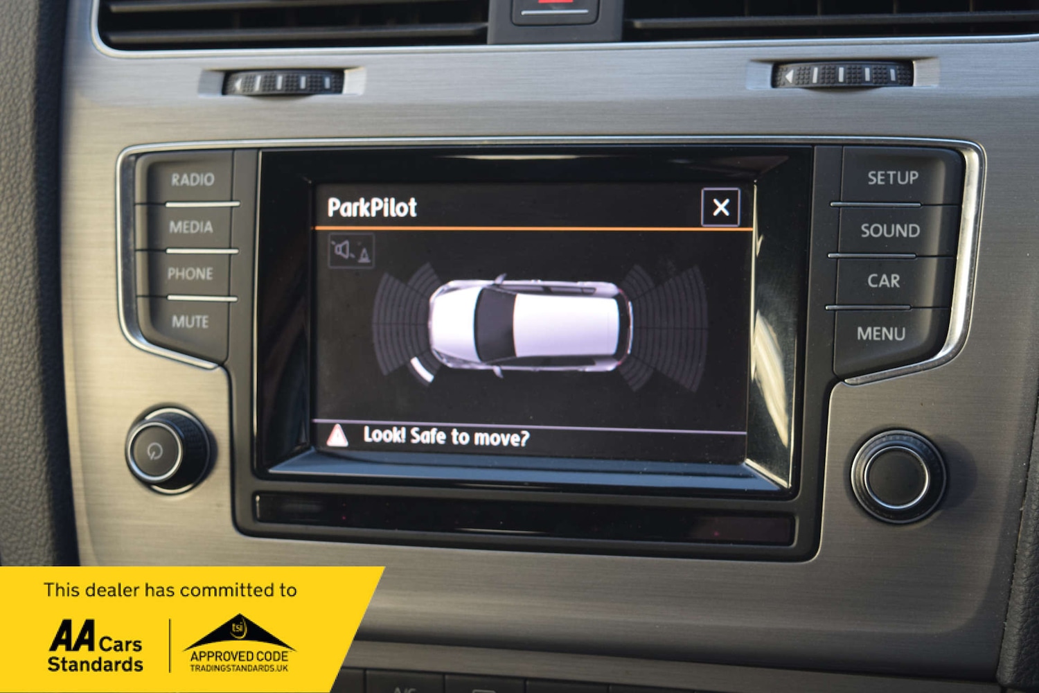 Used Volkswagen Golf 2014 for sale - 77047467: Photo 49