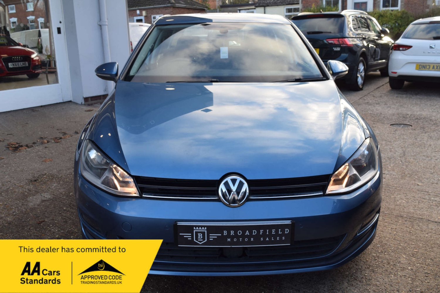 Used Volkswagen Golf 2014 for sale - 77047467: Photo 8
