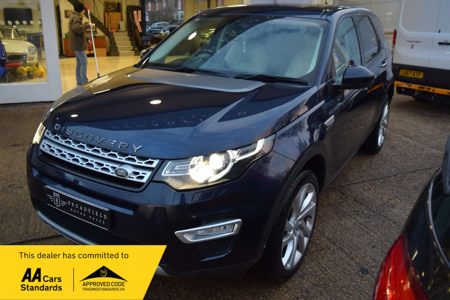 Used Land Rover Discovery Sport 2016 for sale - 77301705: Photo 6