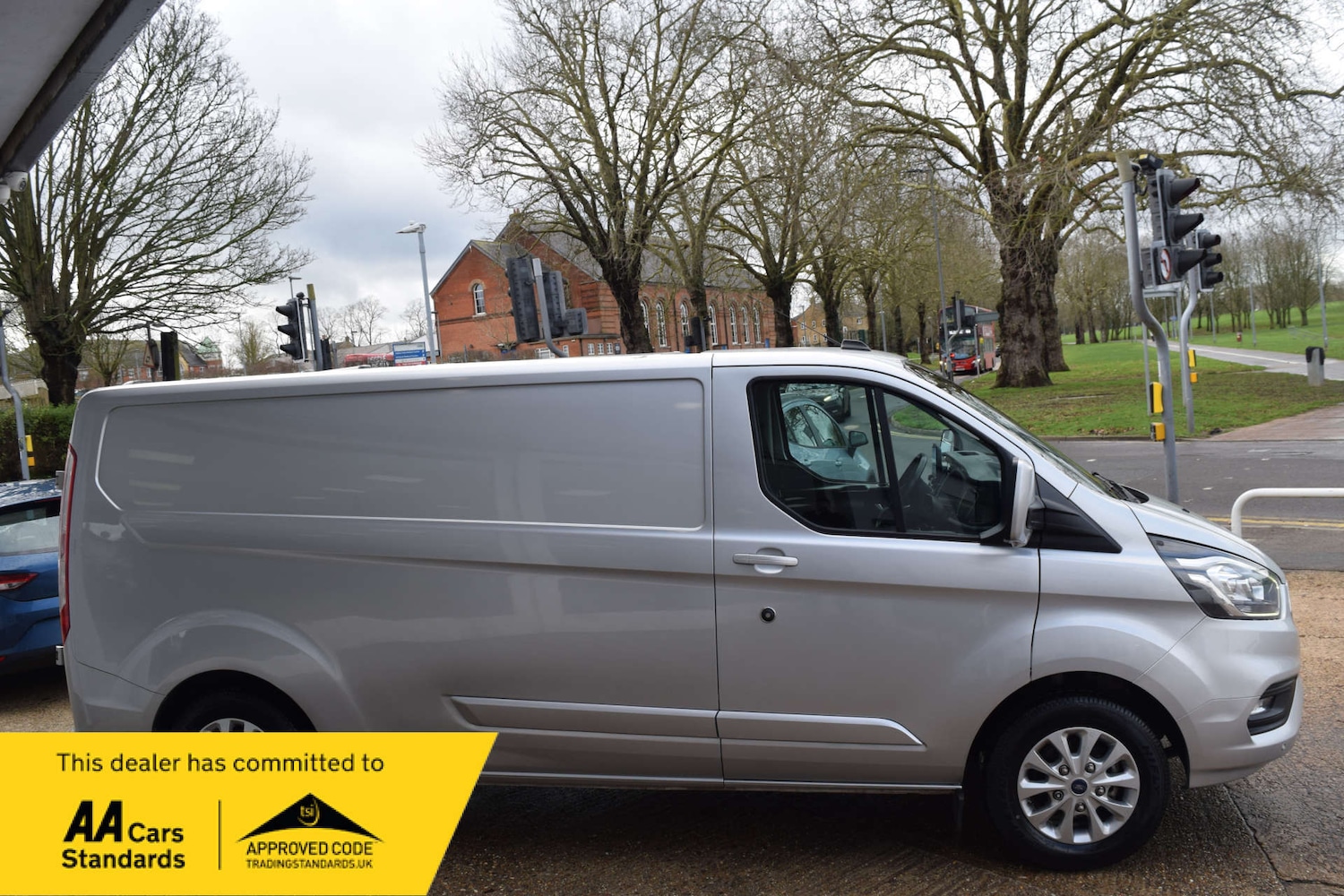 Used Ford Transit Custom 2020 for sale - 77523257: Photo 2