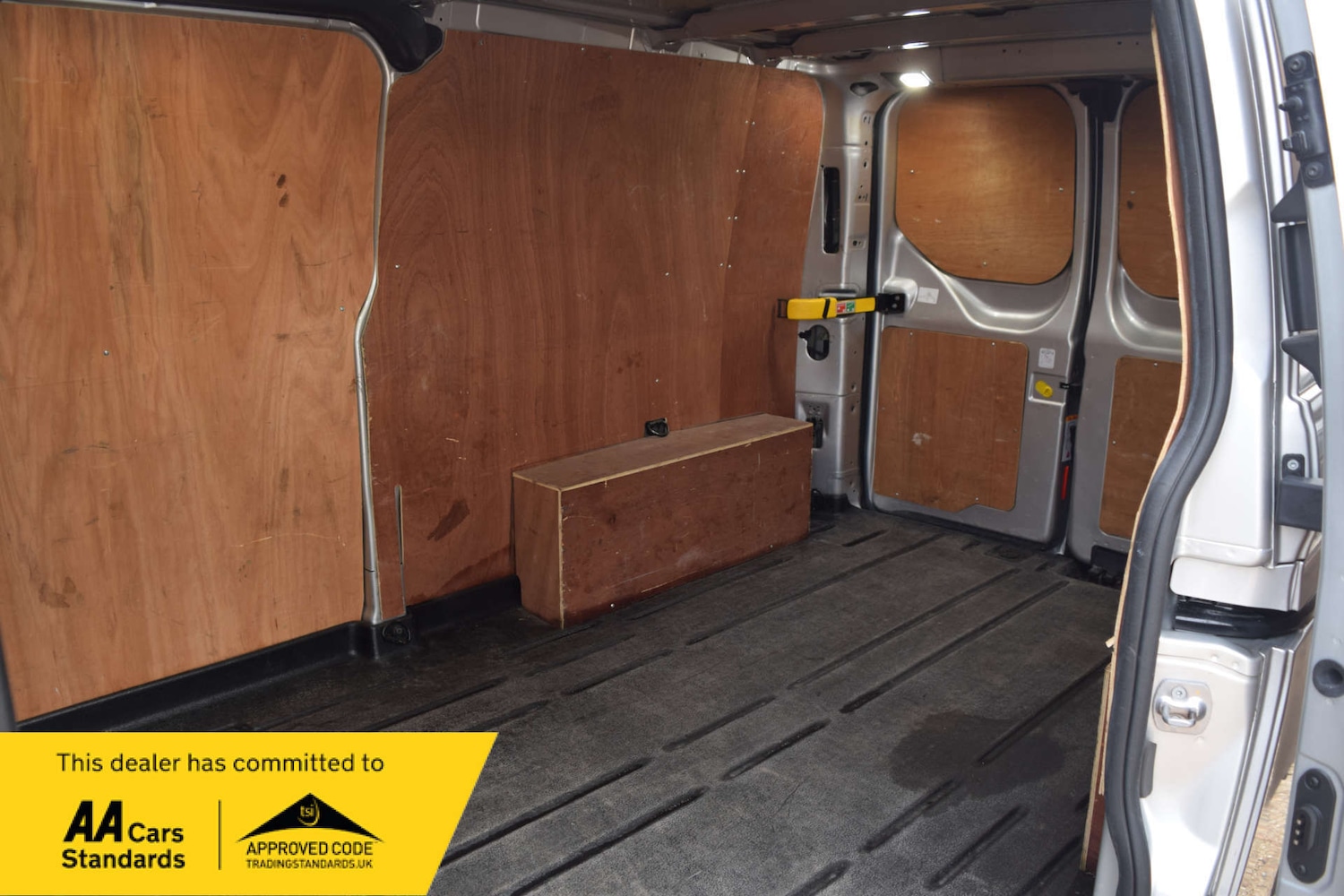 Used Ford Transit Custom 2020 for sale - 77523257: Photo 27