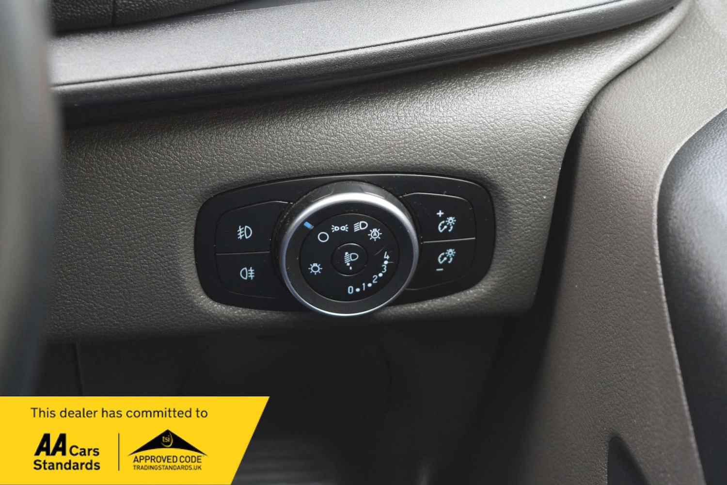 Used Ford Transit Custom 2020 for sale - 77523257: Photo 42