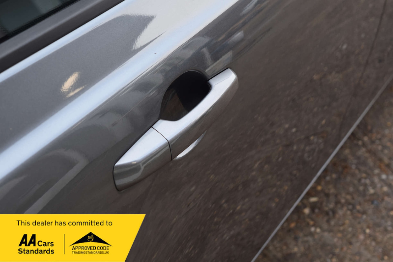 Used Jaguar XE 2018 for sale - 77813552: Photo 17