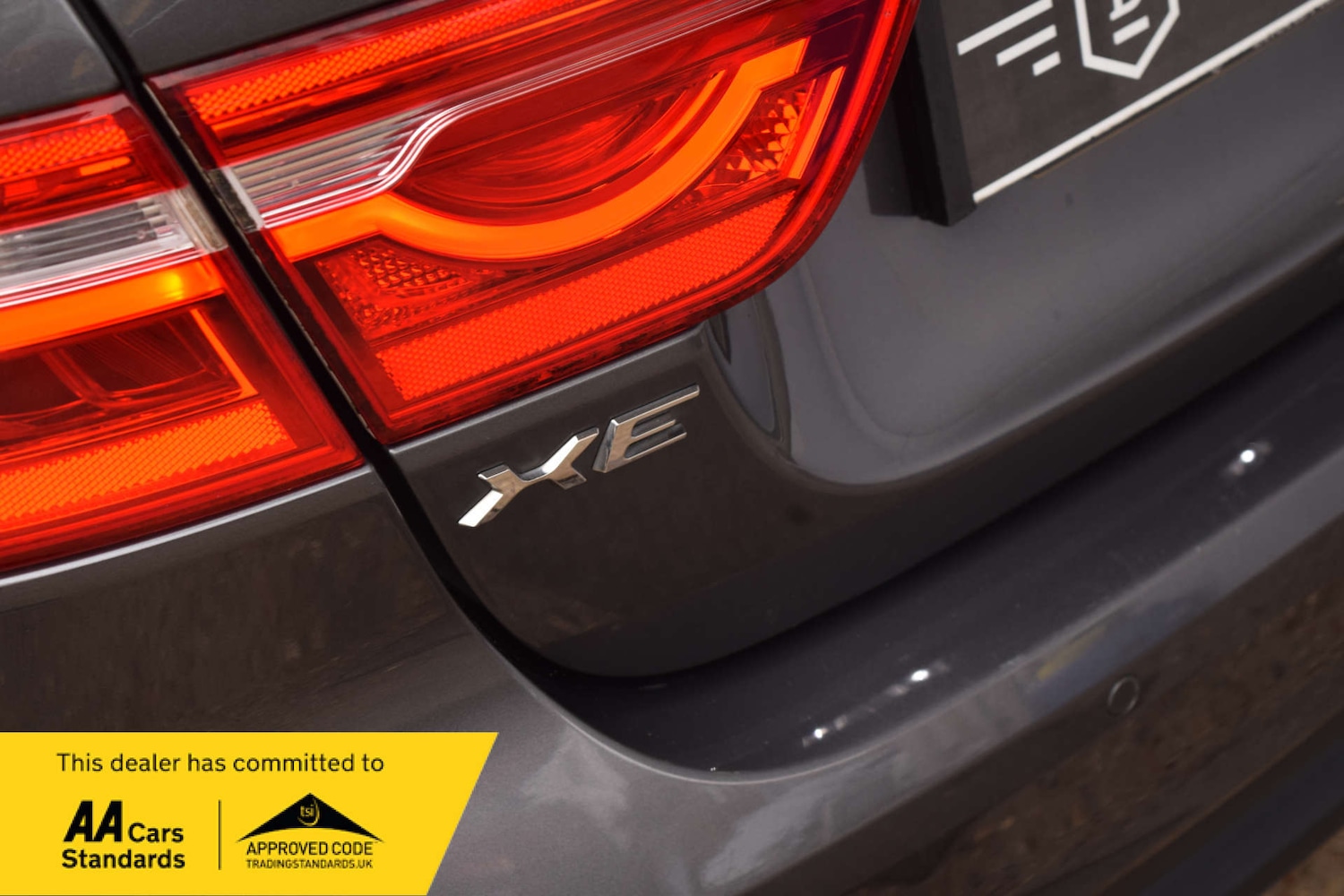 Used Jaguar XE 2018 for sale - 77813552: Photo 29