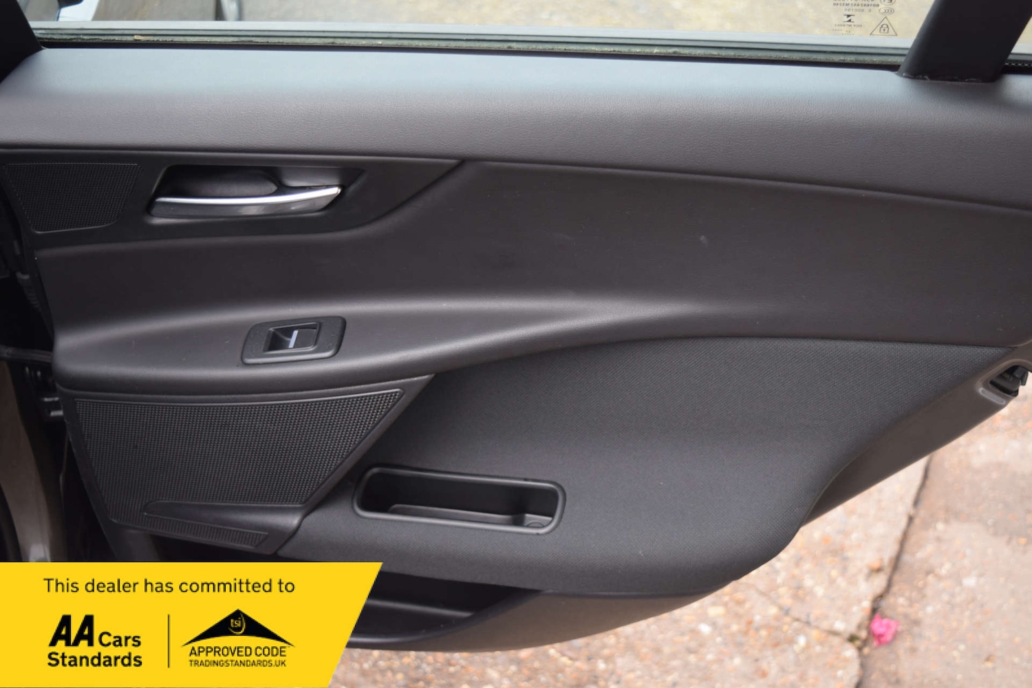 Used Jaguar XE 2018 for sale - 77813552: Photo 38