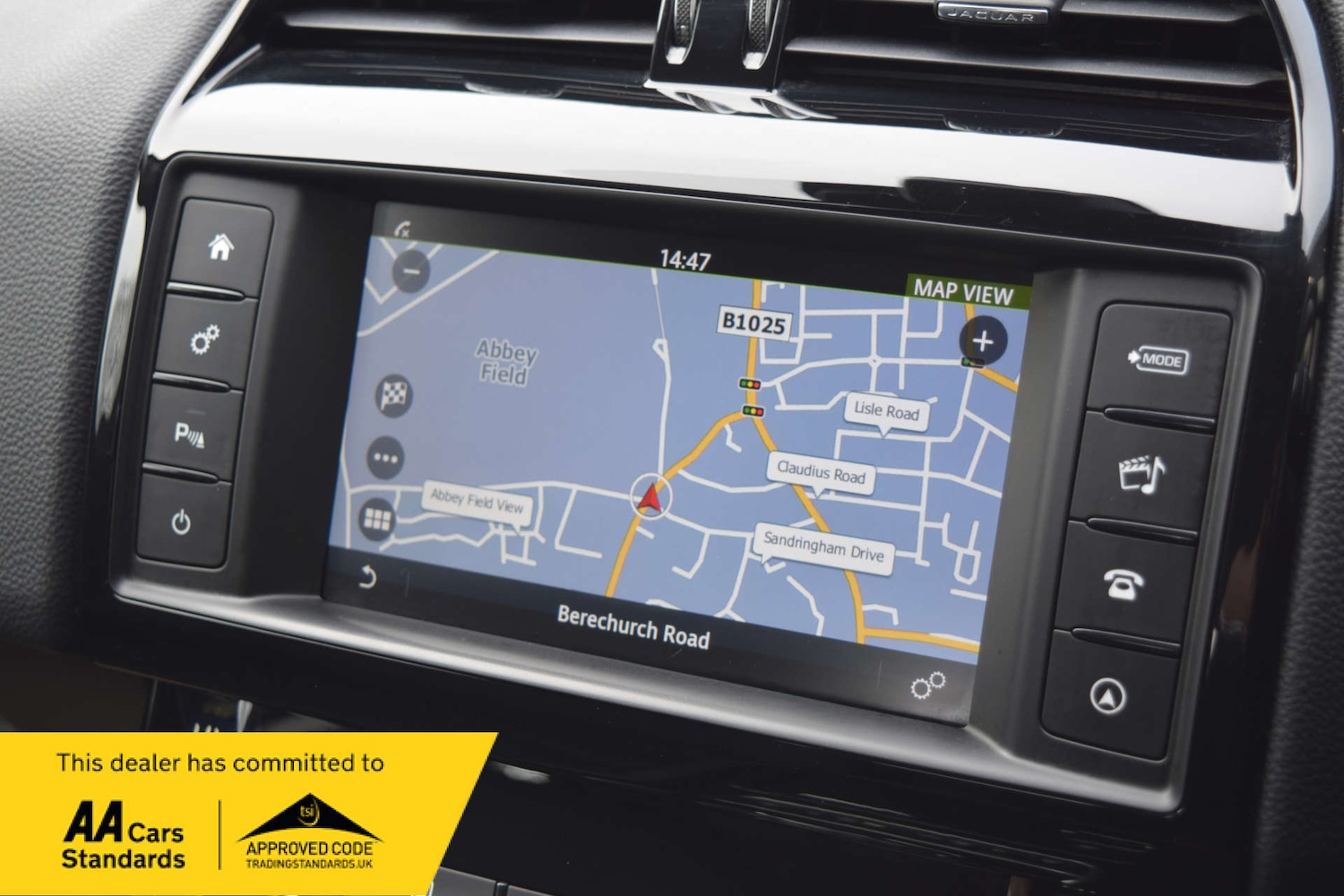 Used Jaguar XE 2018 for sale - 77813552: Photo 54