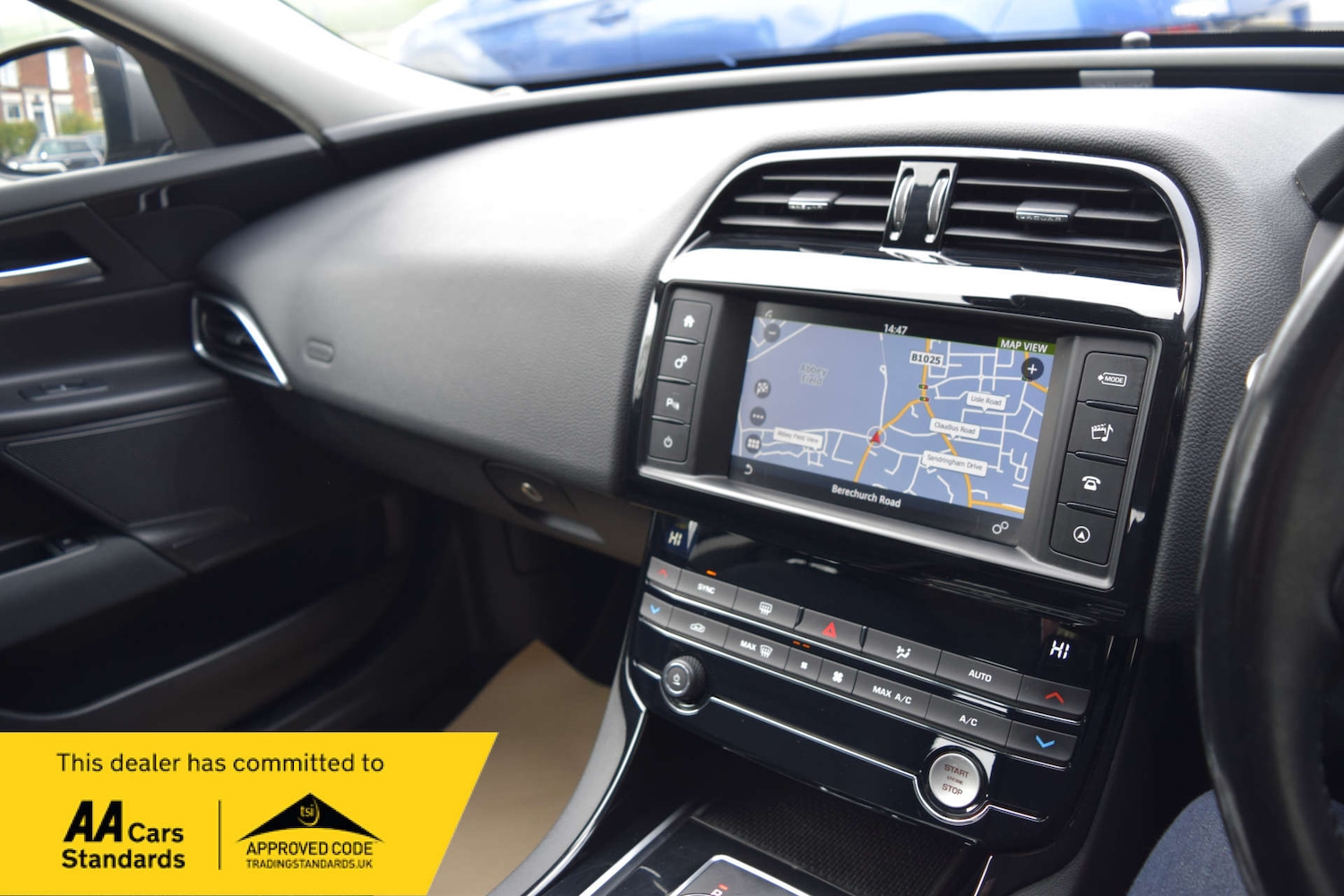 Used Jaguar XE 2018 for sale - 77813552: Photo 58