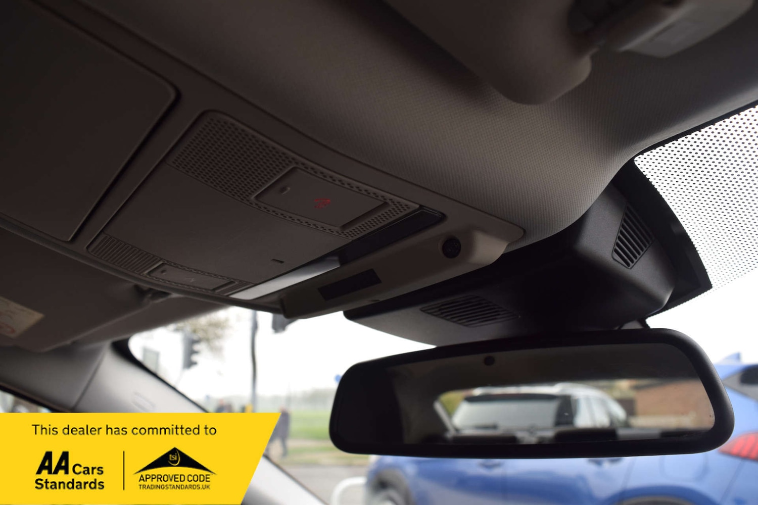 Used Jaguar XE 2018 for sale - 77813552: Photo 60