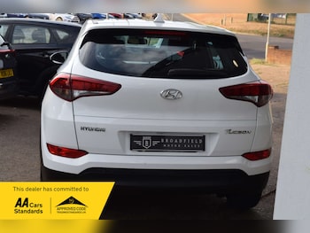 Used Hyundai TUCSON 2018 for sale - 79552386: Photo