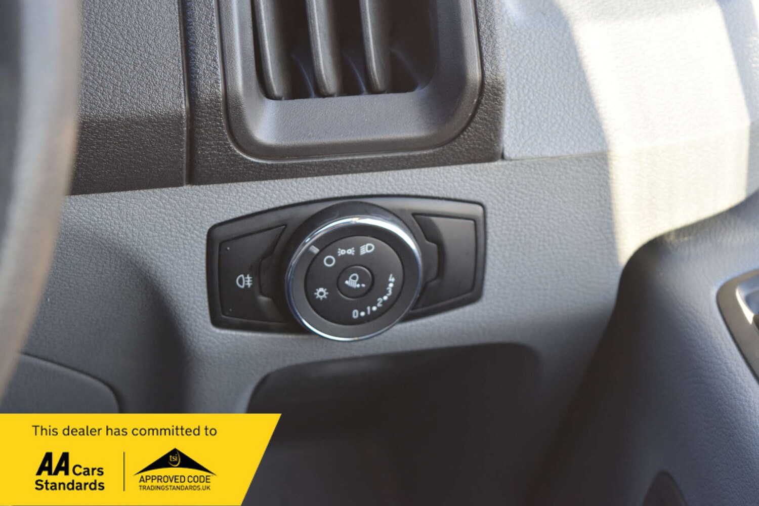 Used Ford Transit 2018 for sale - 76980037: Photo 42