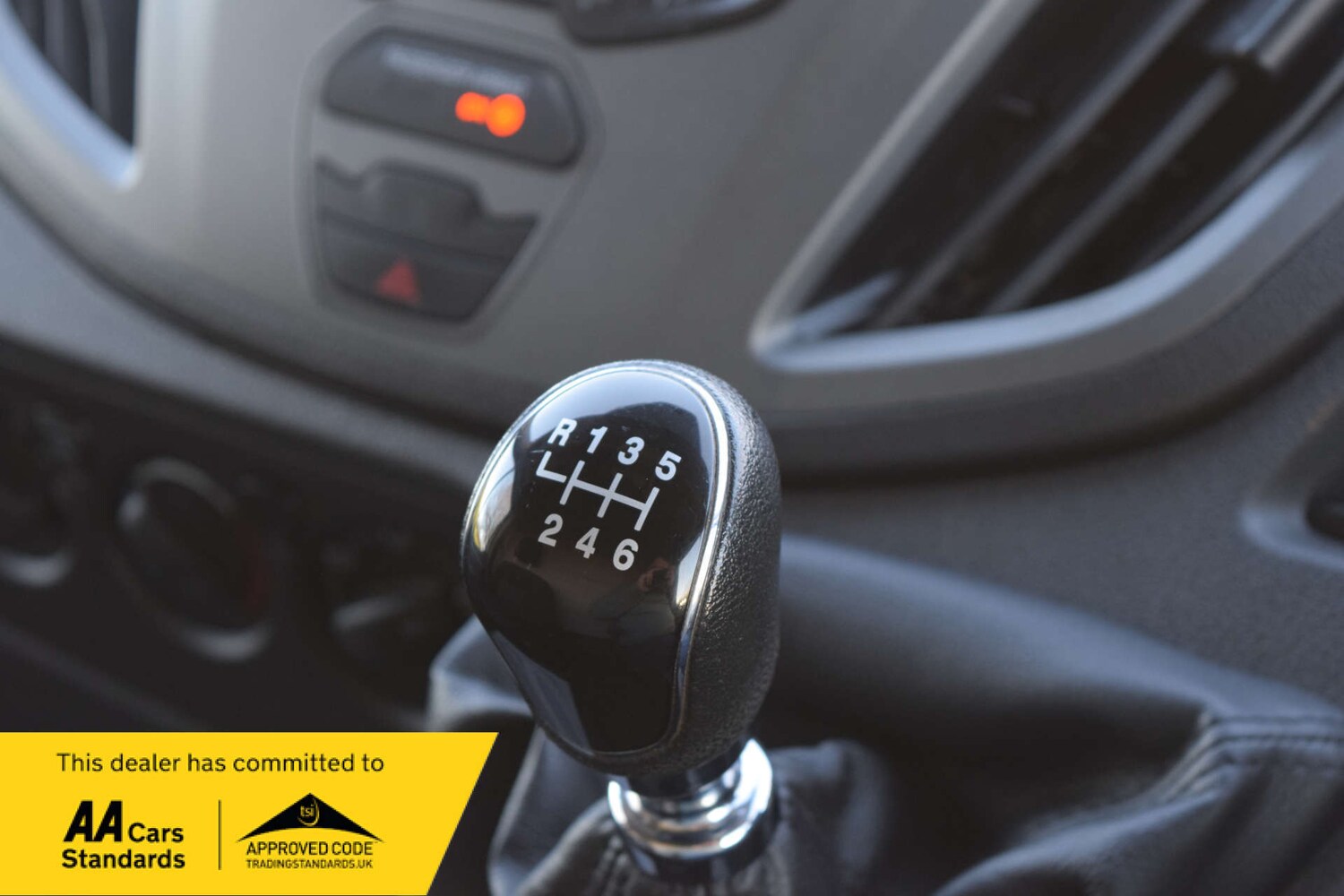 Used Ford Transit 2018 for sale - 76980037: Photo 44