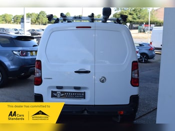 Used Vauxhall Combo 2019 for sale - 79457982: Photo