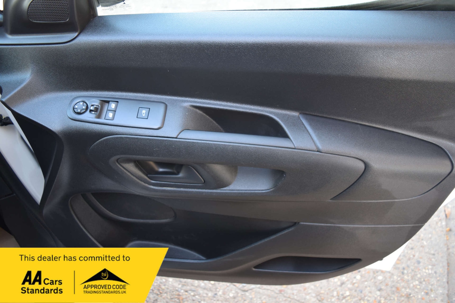 Used Vauxhall Combo 2019 for sale - 78152317: Photo 28