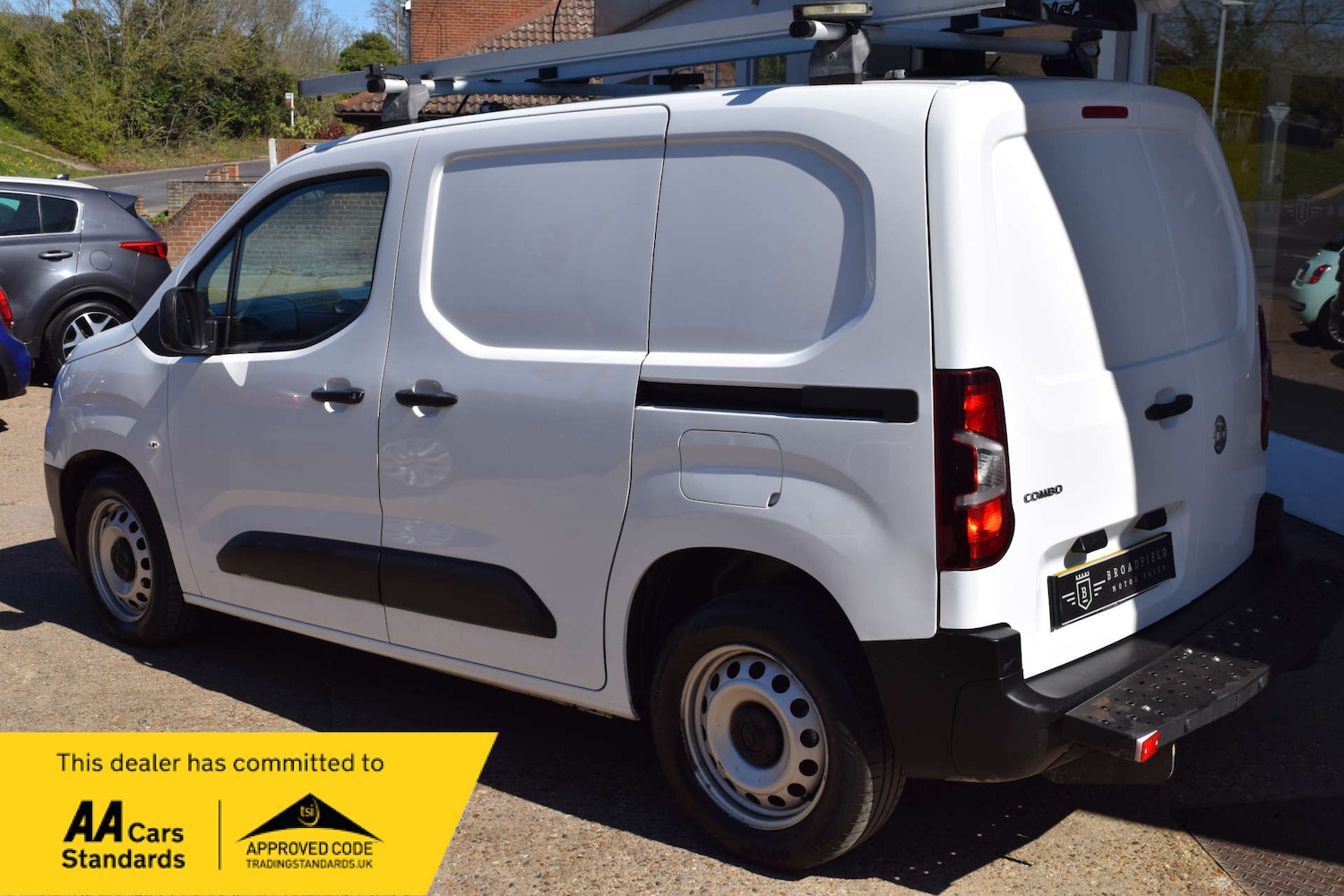 Used Vauxhall Combo 2019 for sale - 78152317: Photo 4