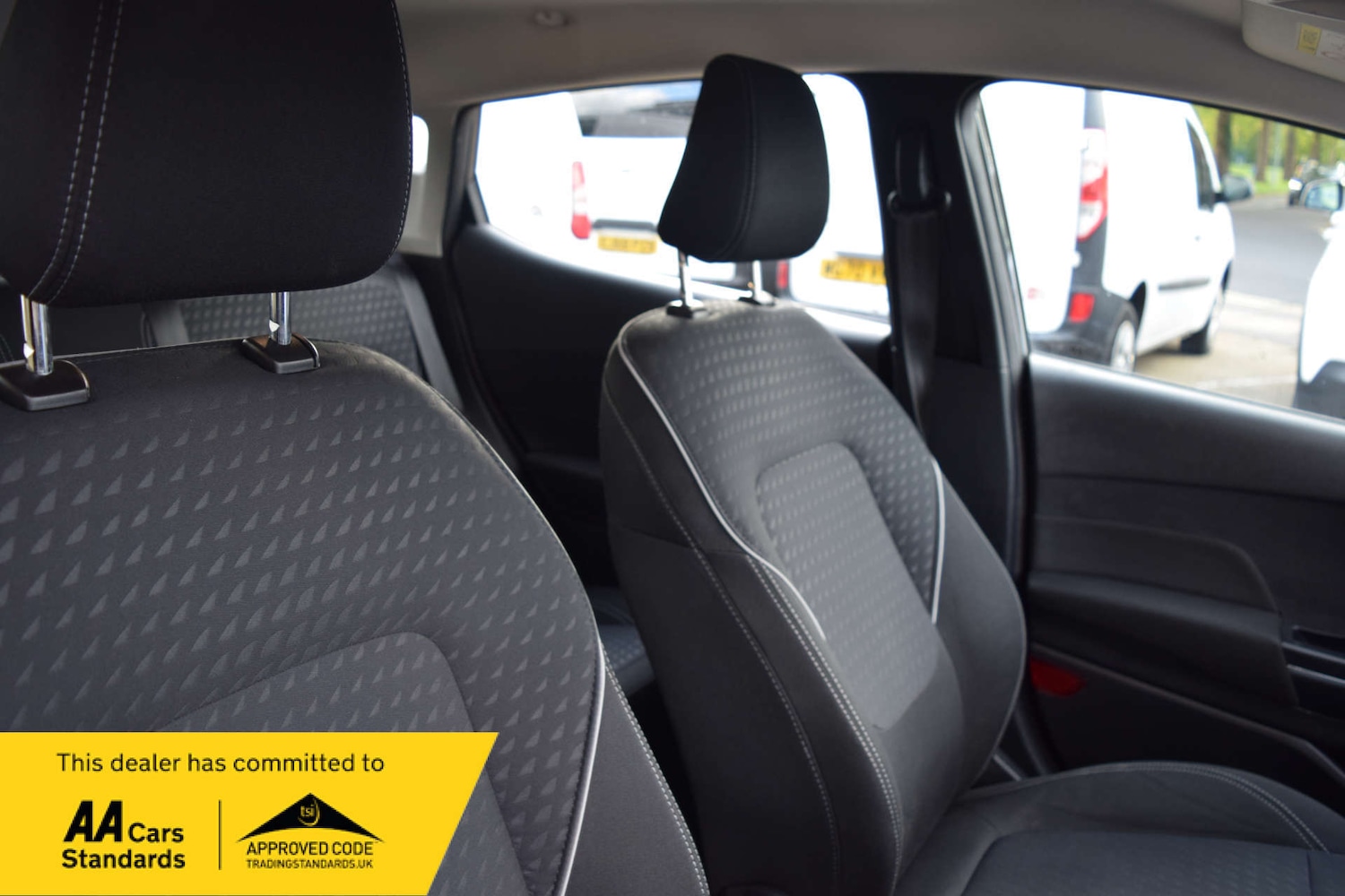 Used Ford Fiesta 2018 for sale - 76277640: Photo 41