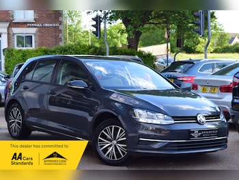 Used Volkswagen Golf 2017 for sale - 78599978: Photo