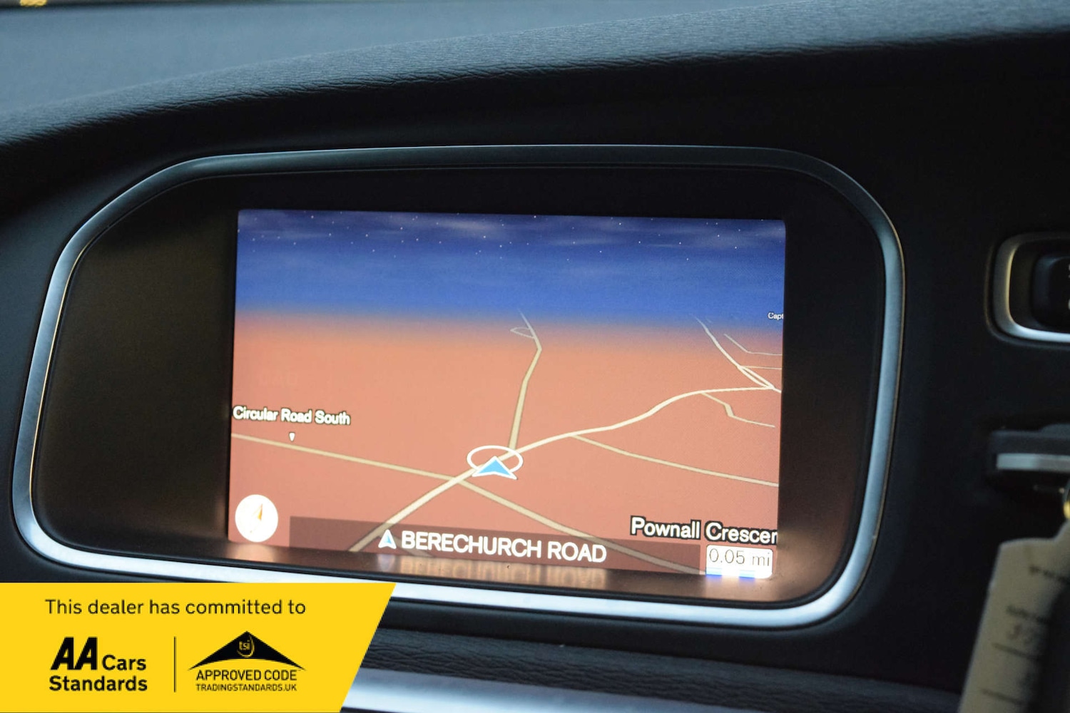 Used Volvo V40 2017 for sale - 76923092: Photo 50