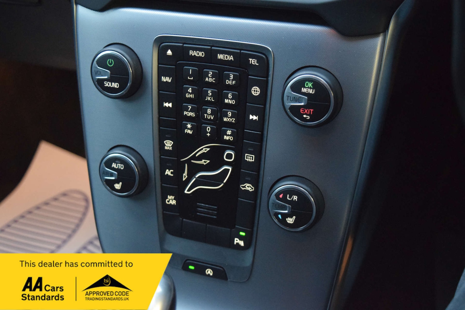 Used Volvo V40 2017 for sale - 76923092: Photo 52