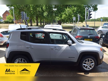 Used Jeep Renegade 2017 for sale - 79101574: Photo