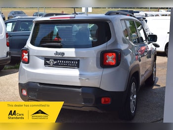 Used Jeep Renegade 2017 for sale - 79101574: Photo