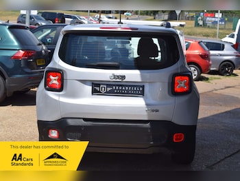 Used Jeep Renegade 2017 for sale - 79101574: Photo