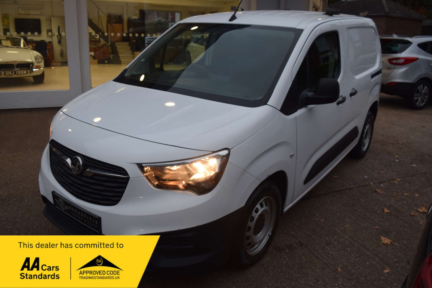 Used Vauxhall Combo 2019 for sale - 76600747: Photo 7